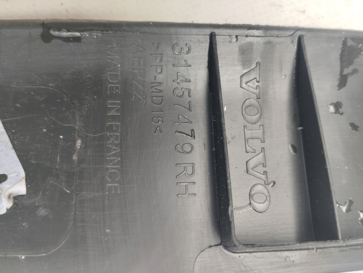 VOLVO XC40 cover SLUPKA right