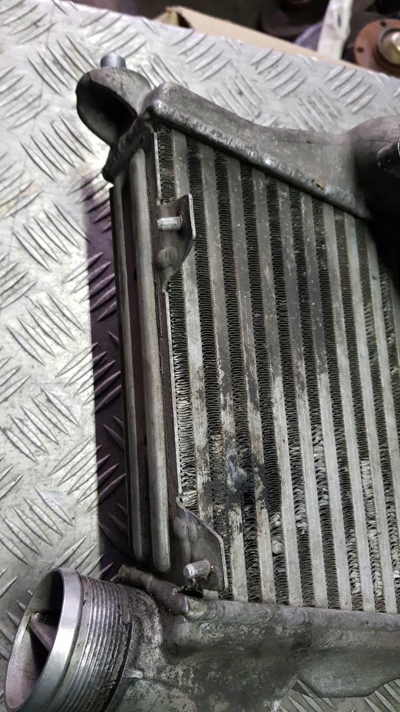 AUDI A8 D3 3.0 TDI intercooler radiator 4e0145806g left