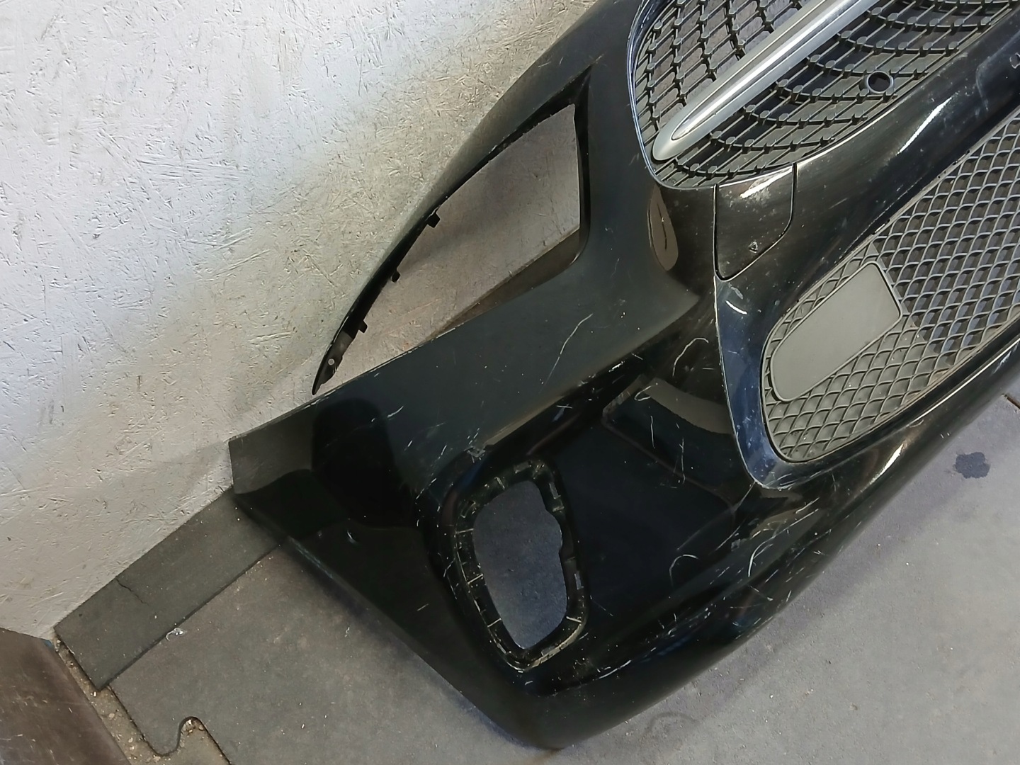 Stoßstange vorne MERCEDES A KLASA W177
