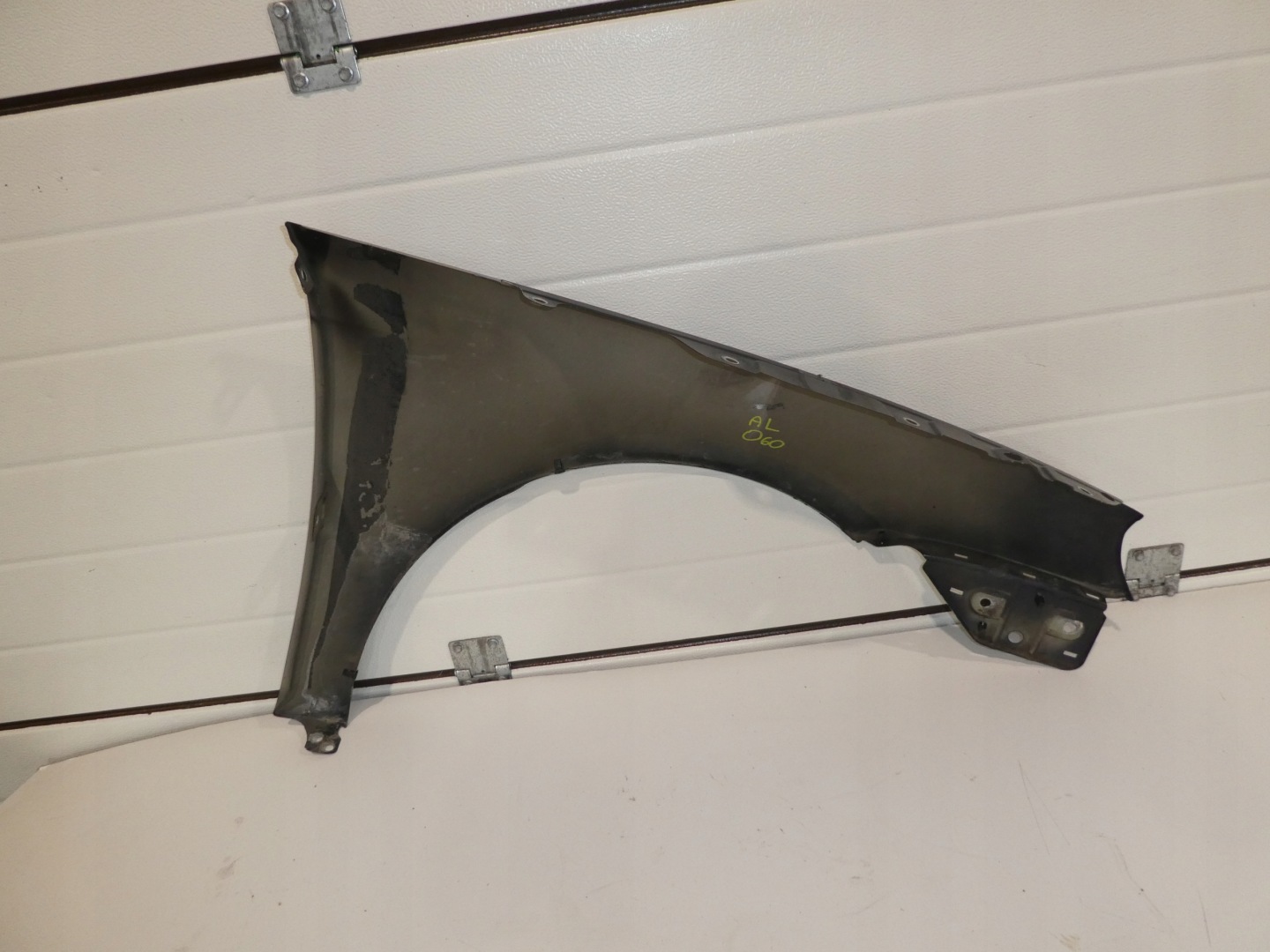fender left front front VW EOS LIFT