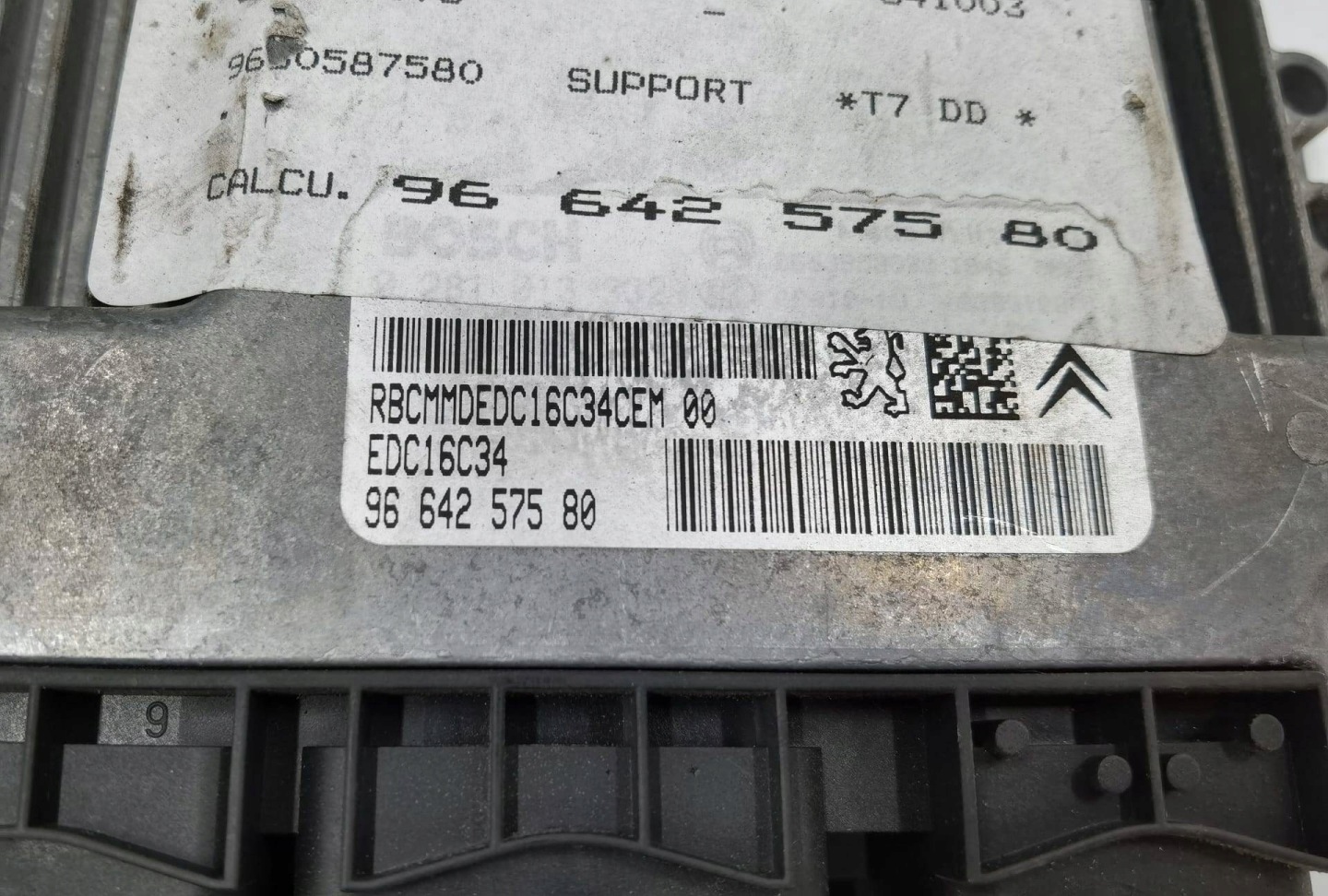 control unit of the engine Peugeot 308 2008 9664257580