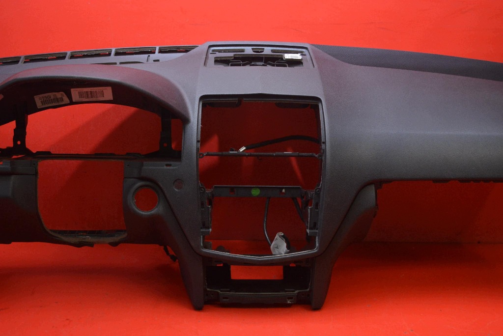dashboard instrument panel console cockpit airbag EU MERCEDES C-class W204 07-11