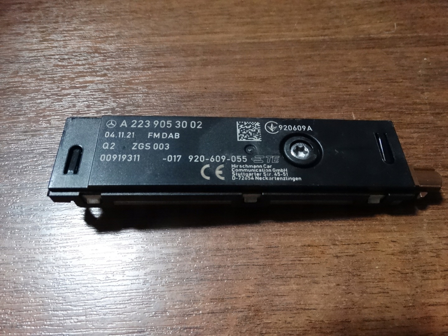 IDEALNY module amplifier ANTENY MERCEDES W206 1