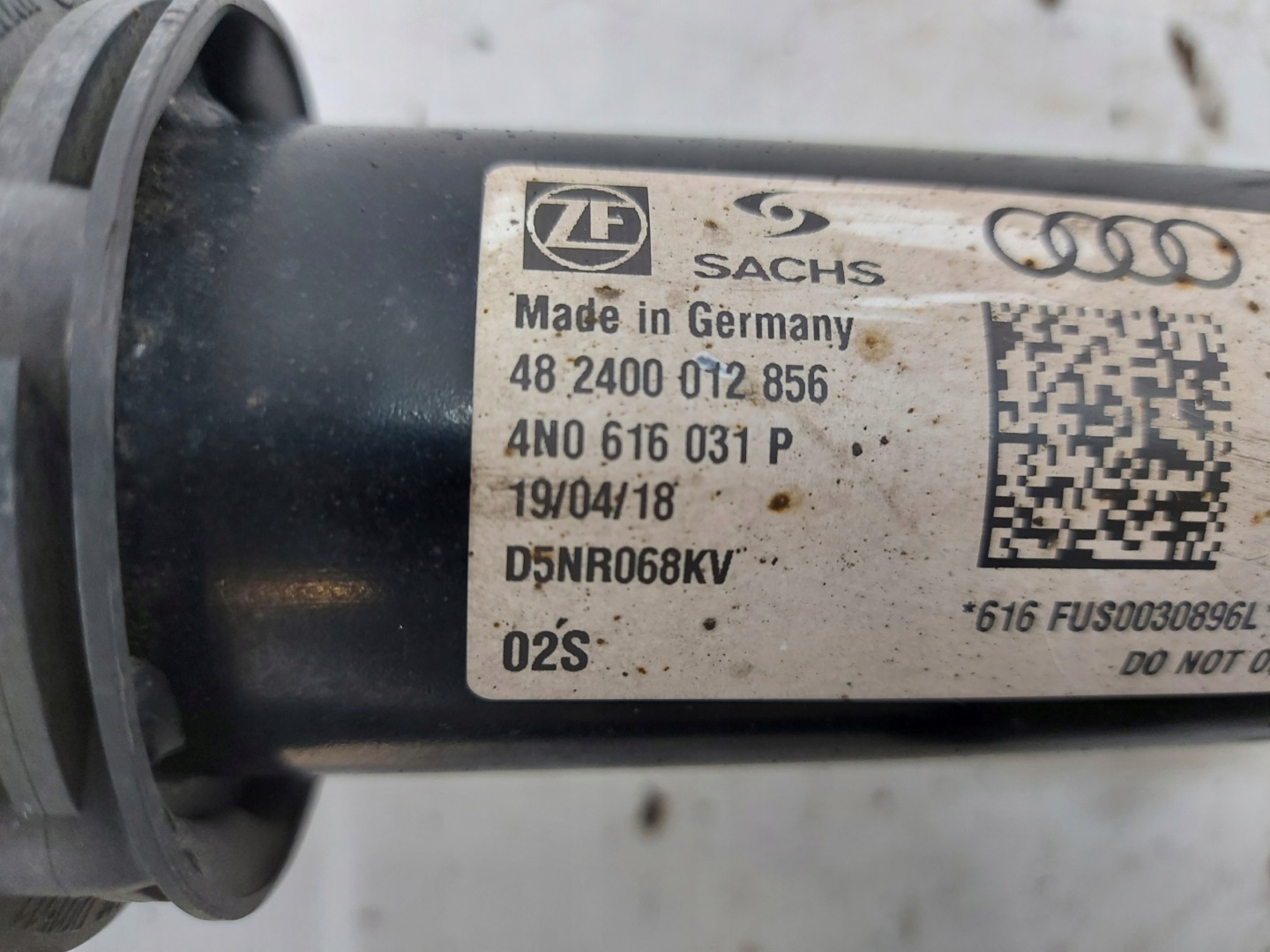 AUDI A8 D5 4N shock absorber rear part right left