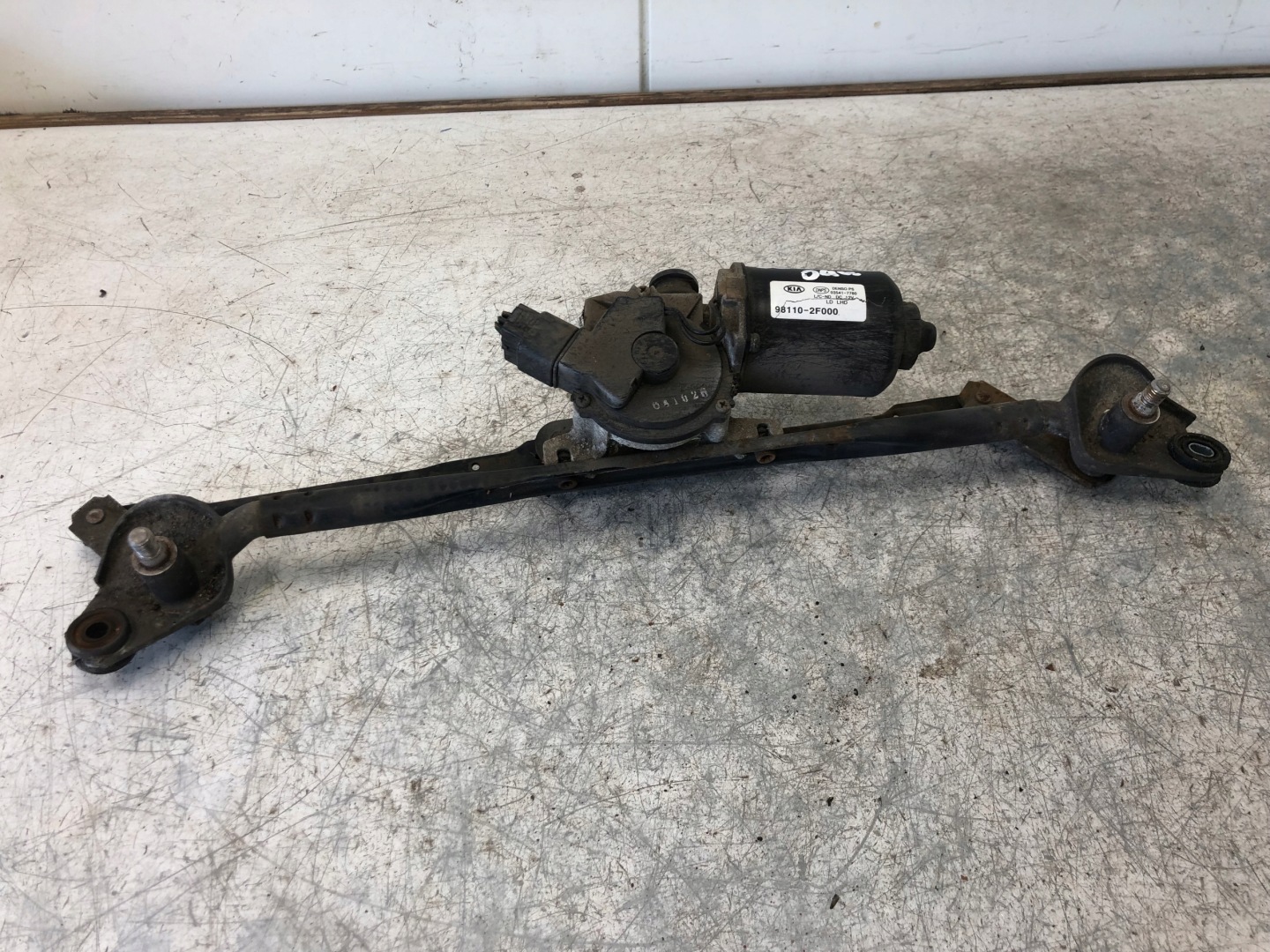 Wischergestänge KIA CERATO 98110-2F000