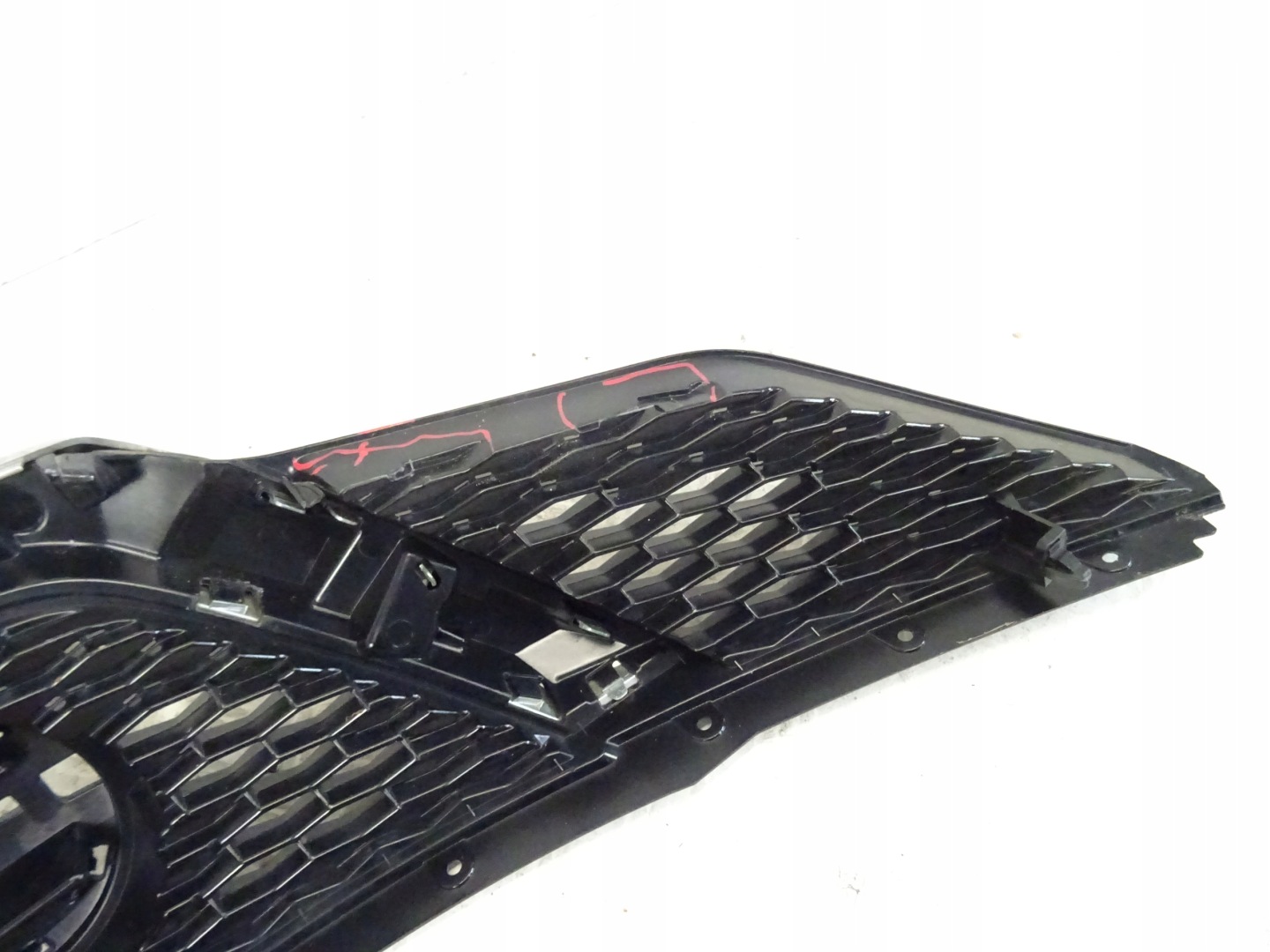 grill grille front front NISSAN QASHQAI II 62312-4EA0A