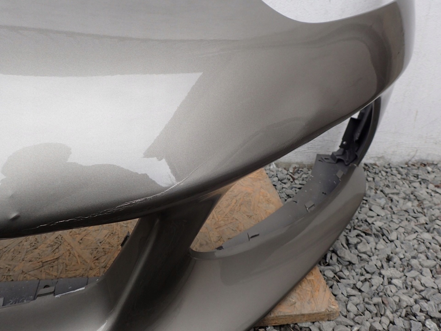 nárazník predok predný LOTUS EMIRA 2023