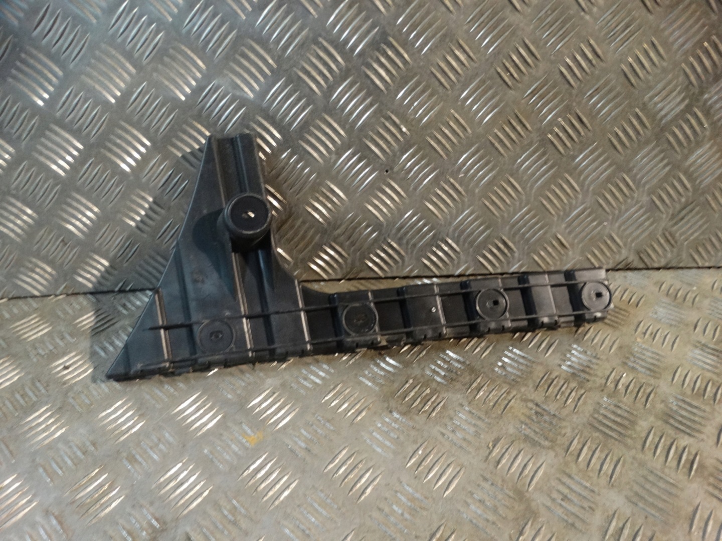 IDEALNY bumper bracket rear left BENTLEY GT 1