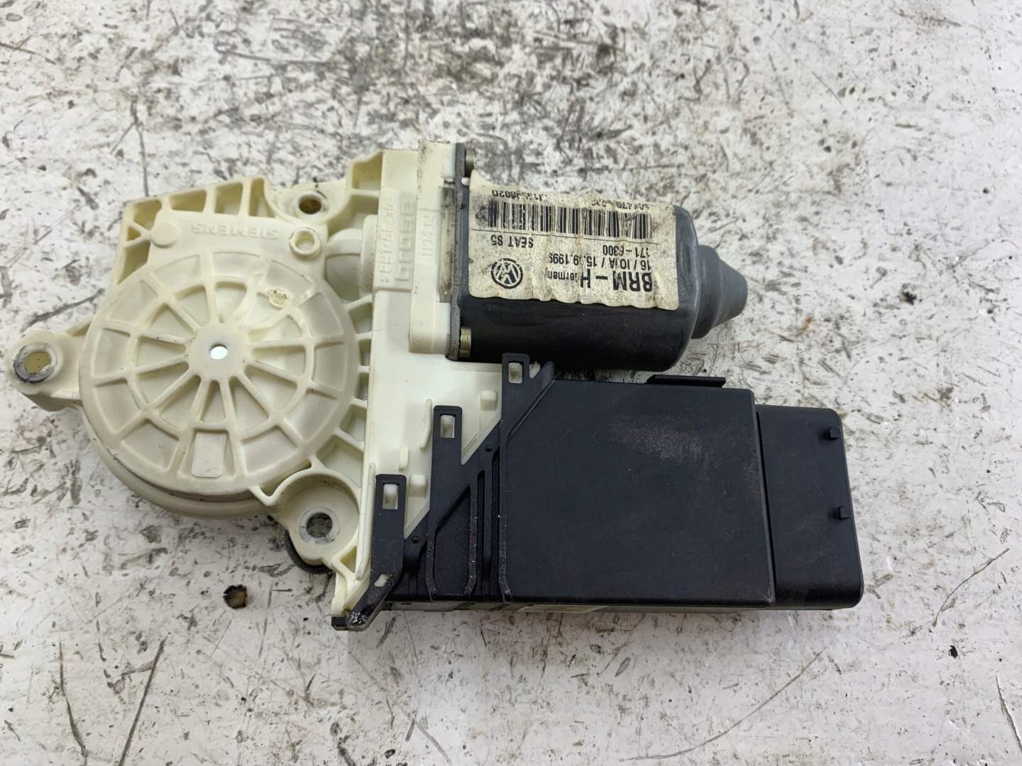 VW GOLF IV LEON and mini motor windows right front 1J1959802D