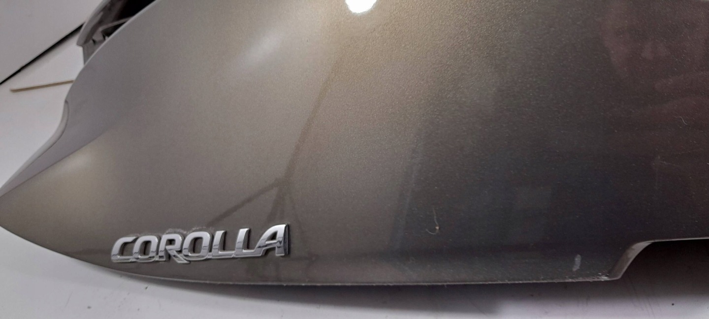 TOYOTA COROLLA E21 E210 Heckklappe HATCHBACK 6X1 (H215) LADNA
