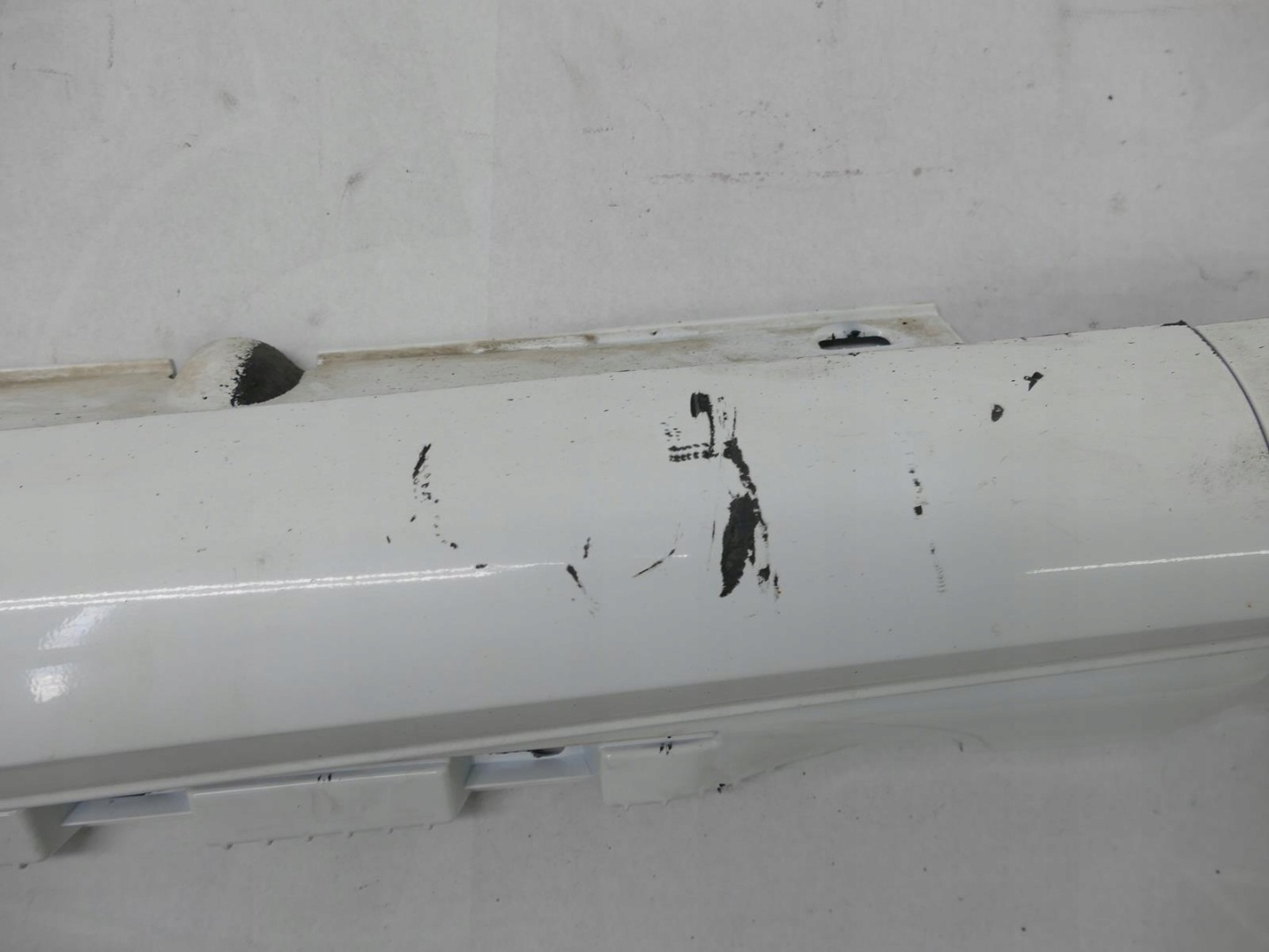 MERCEDES C207 W207 LIFT moulding threshold left 149