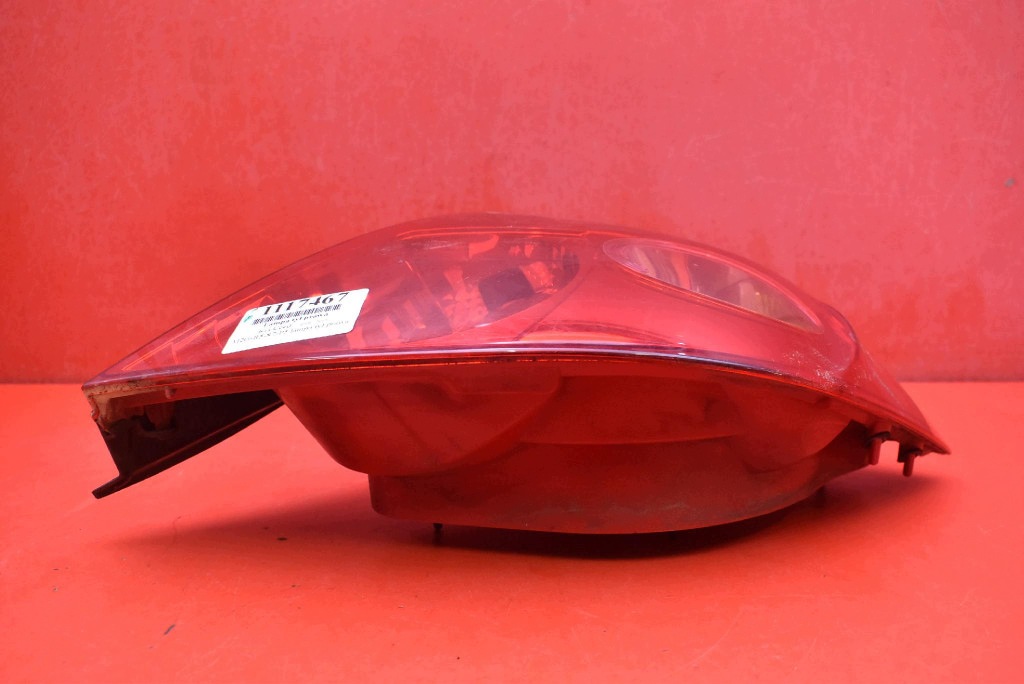 light right rear part rear 92402-1H0 KIA CEED 1 and 5D HB 06-10