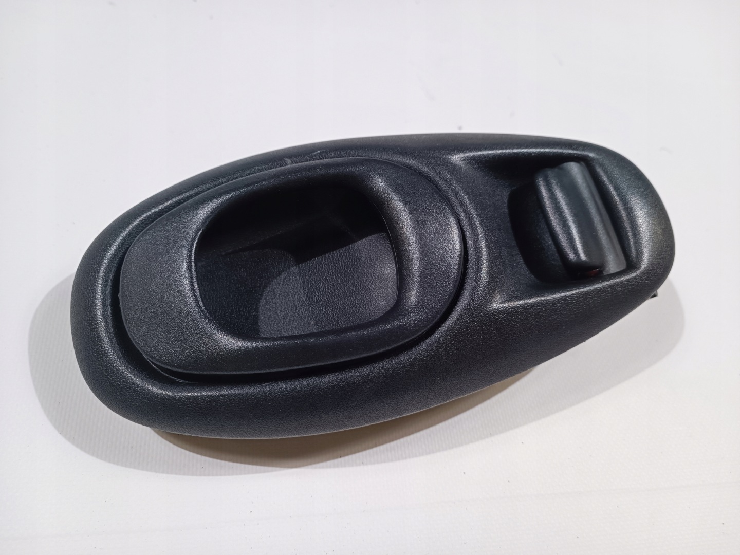 handle inner left Chevrolet Corvette C5