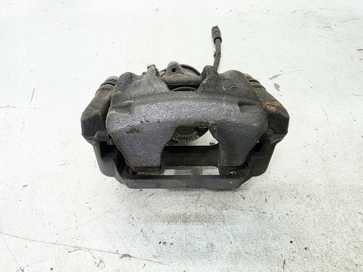 caliper brake JARZMO right rear part AUDI A6 C8 A7 4K0406B 330MM