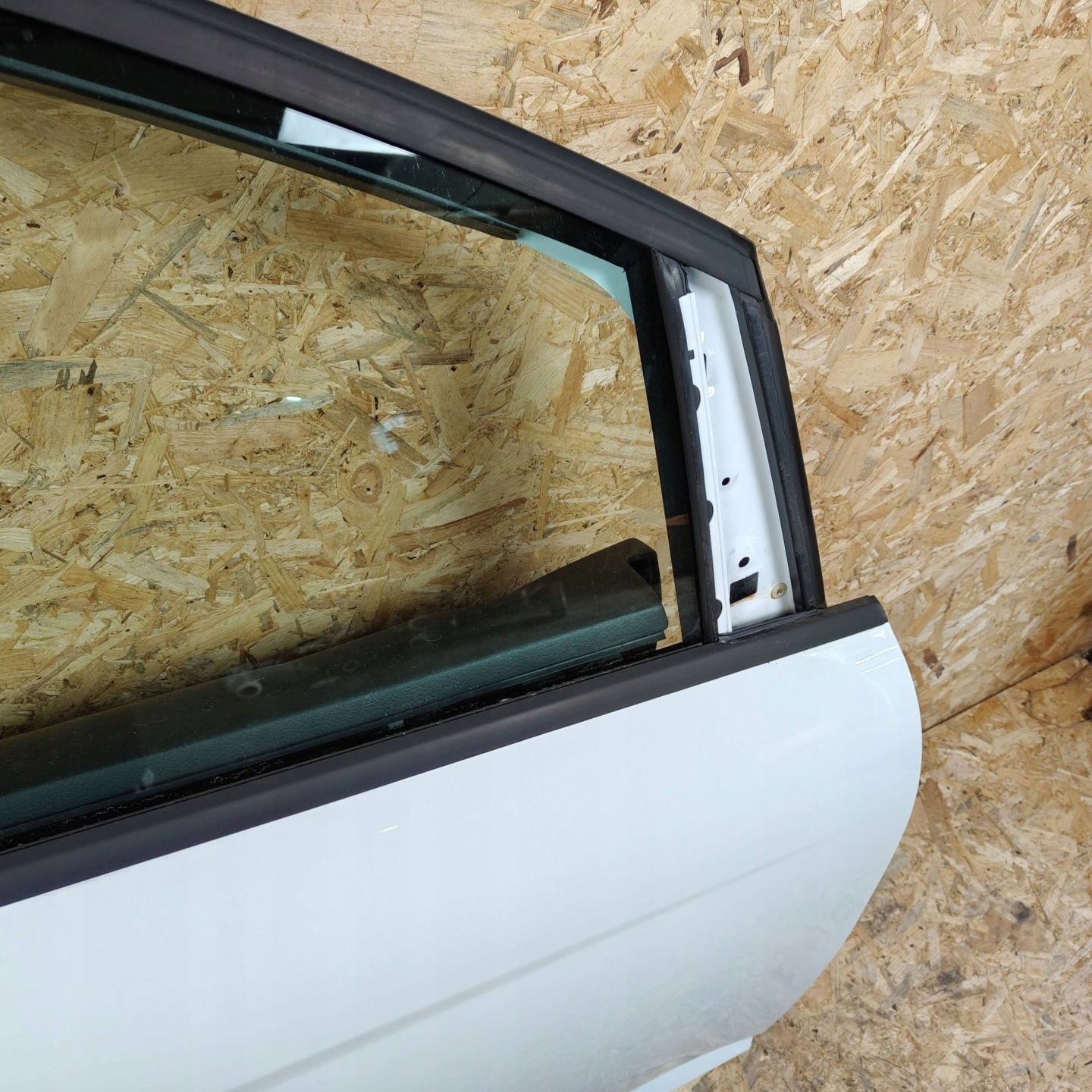 door front front side right Ford C-MAX II