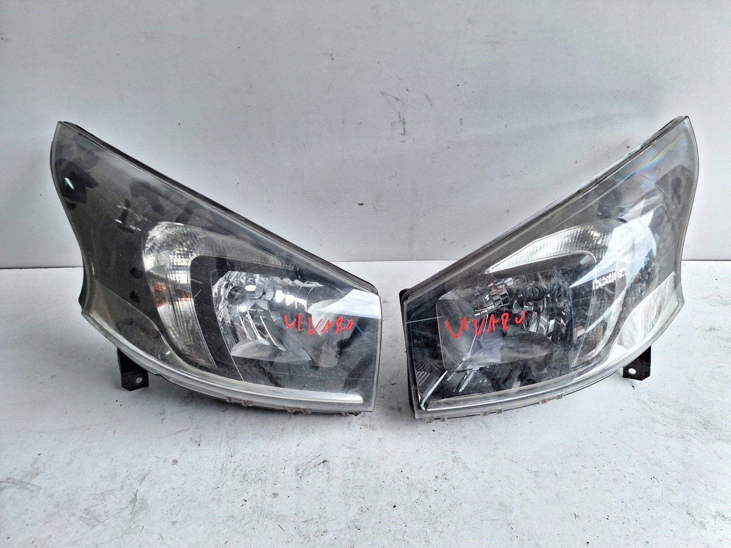 OPEL VIVARO B 14-19 light left UK