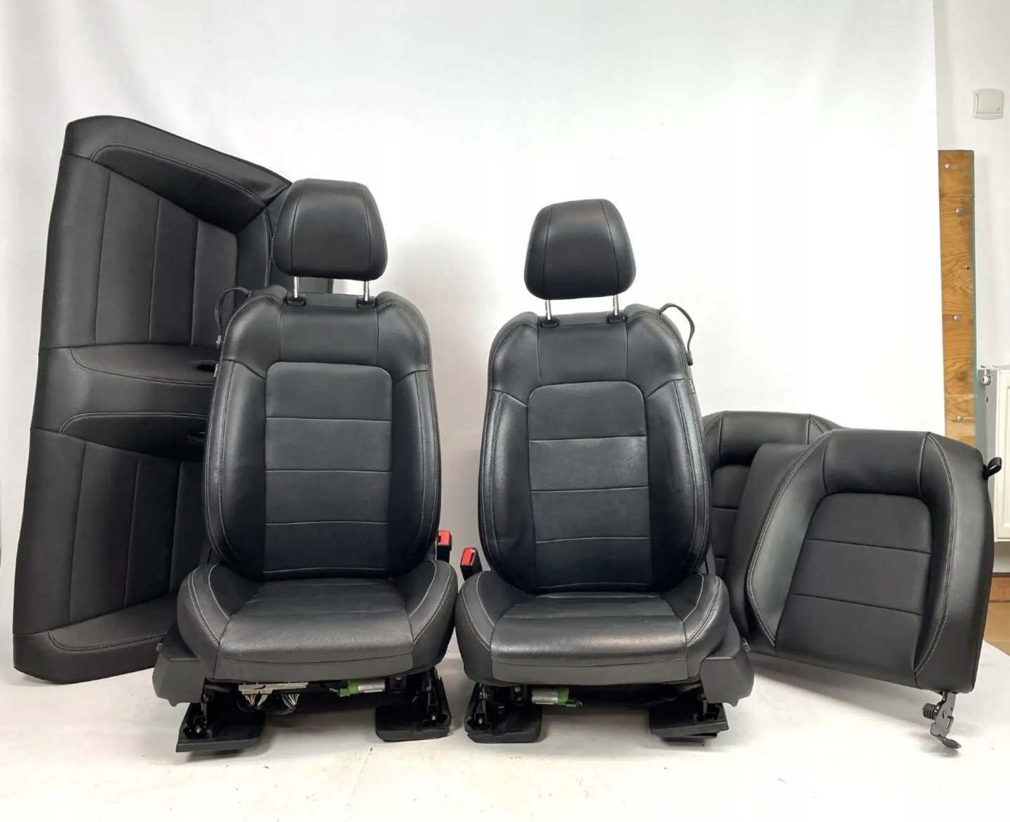 Ford Mustang VI GT 2015+ Sitz komplet Leder