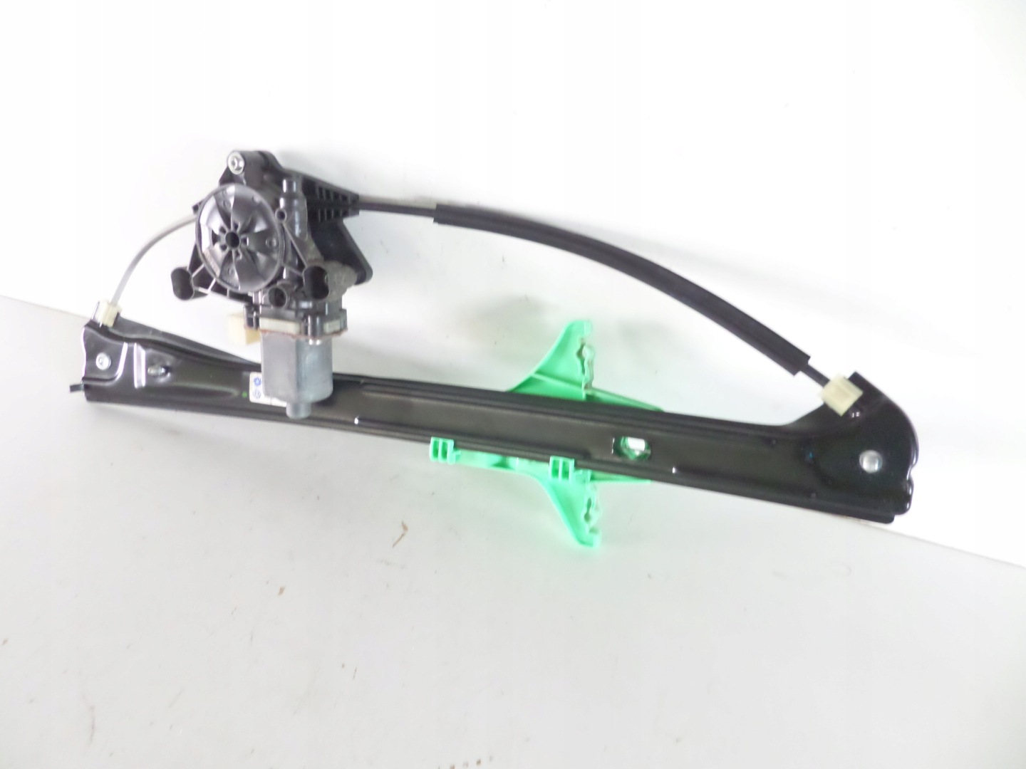 window regulator rear part right VW TIGUAN II 16