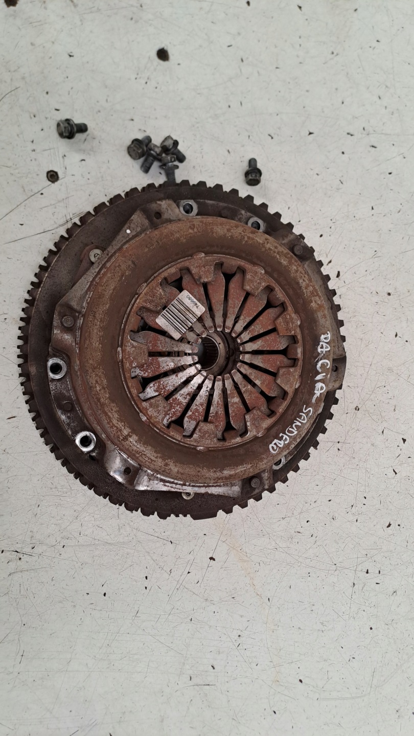 clutch 1,2 16V Dacia Sandero