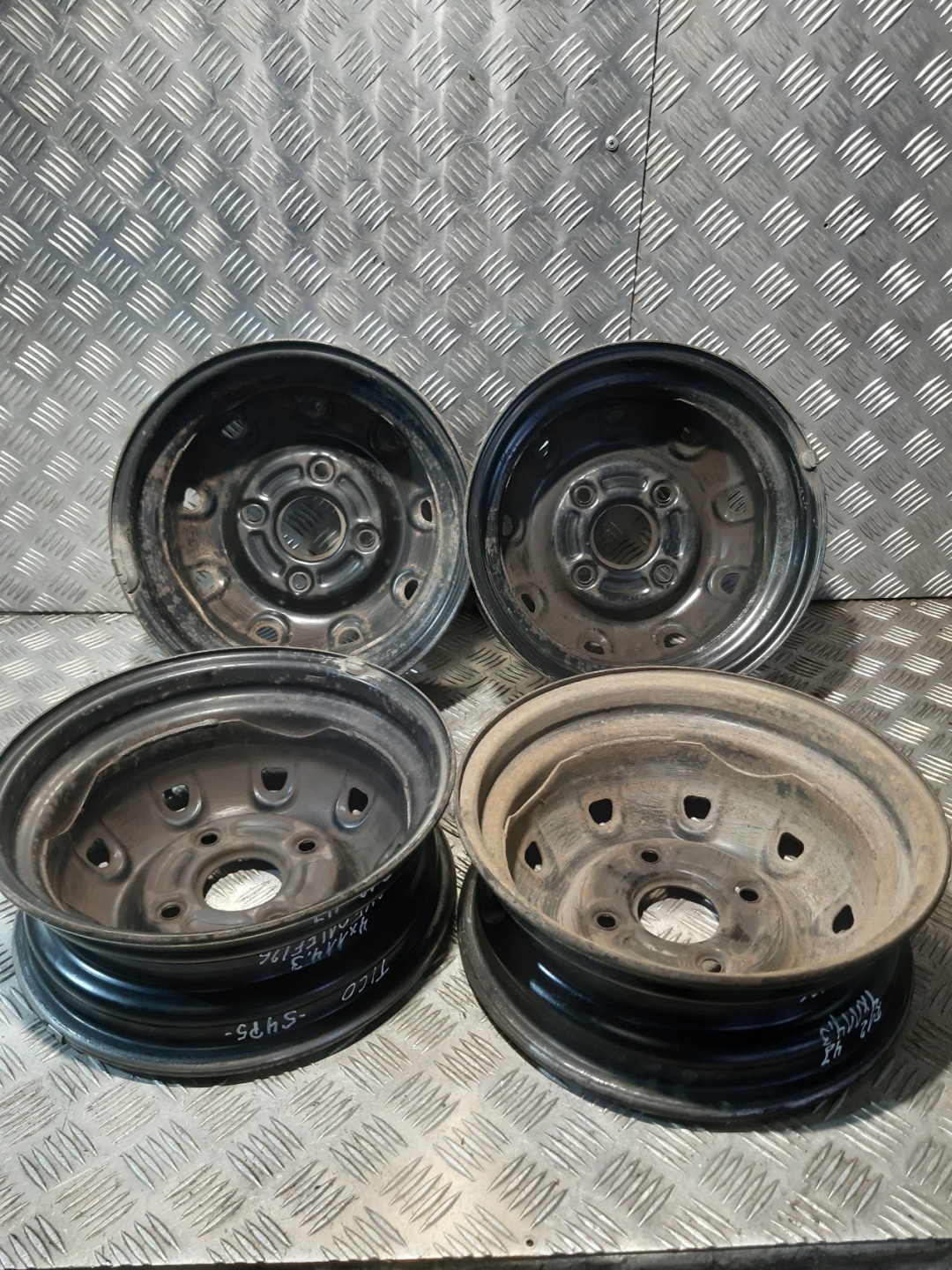 felgen stahl 4x DAEWOO TICO 4x114,3 4J R12 082597