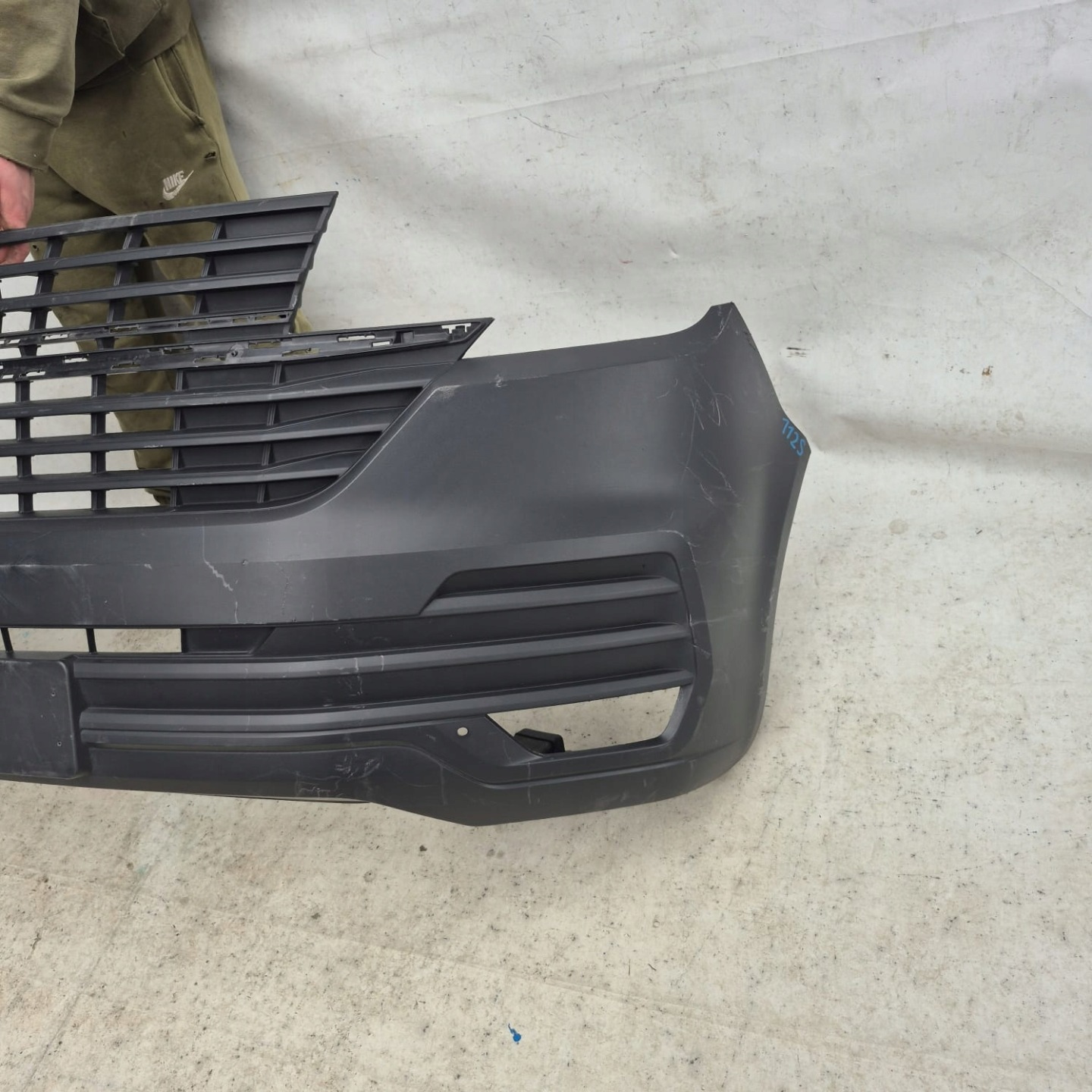 VW TRANSPORTER T6 LIFT 19-23 bumper front front