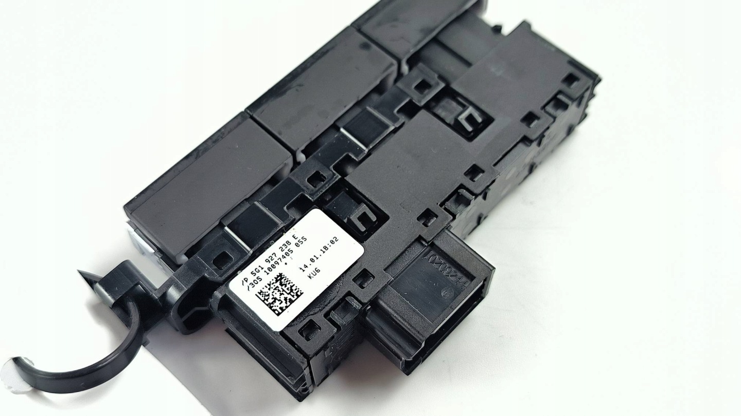 button PDC 5G1927238E VOLKSWAGEN GOLF VII LIFT