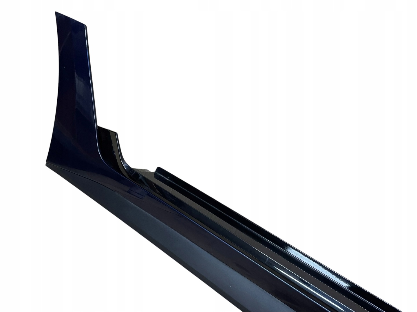 moulding threshold left SHADOW PODSWIETLANA m-packet KPL BMW 4 G26 C3Z IDEAL