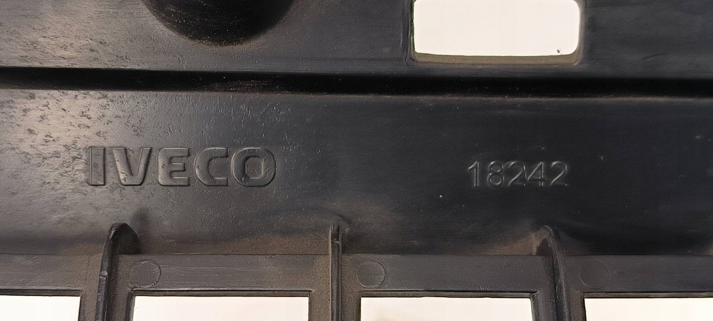 schalter des warnblickschalters IVECO EUROCARGO