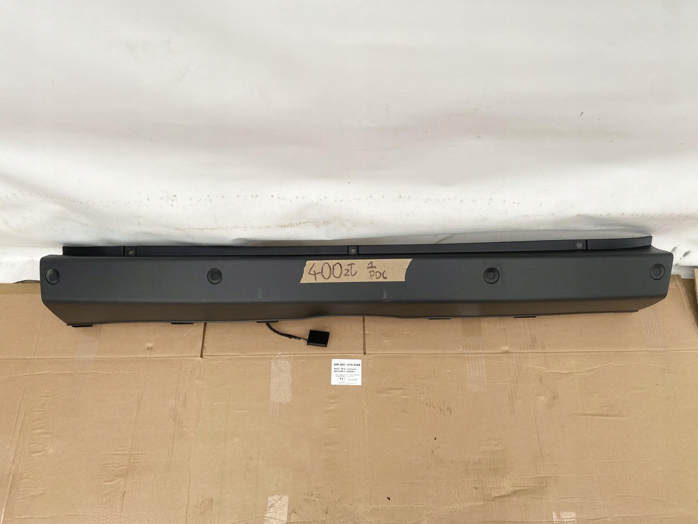SPRINTER 906 VW CRAFTER 06- bumper cap rear PDC rear part black