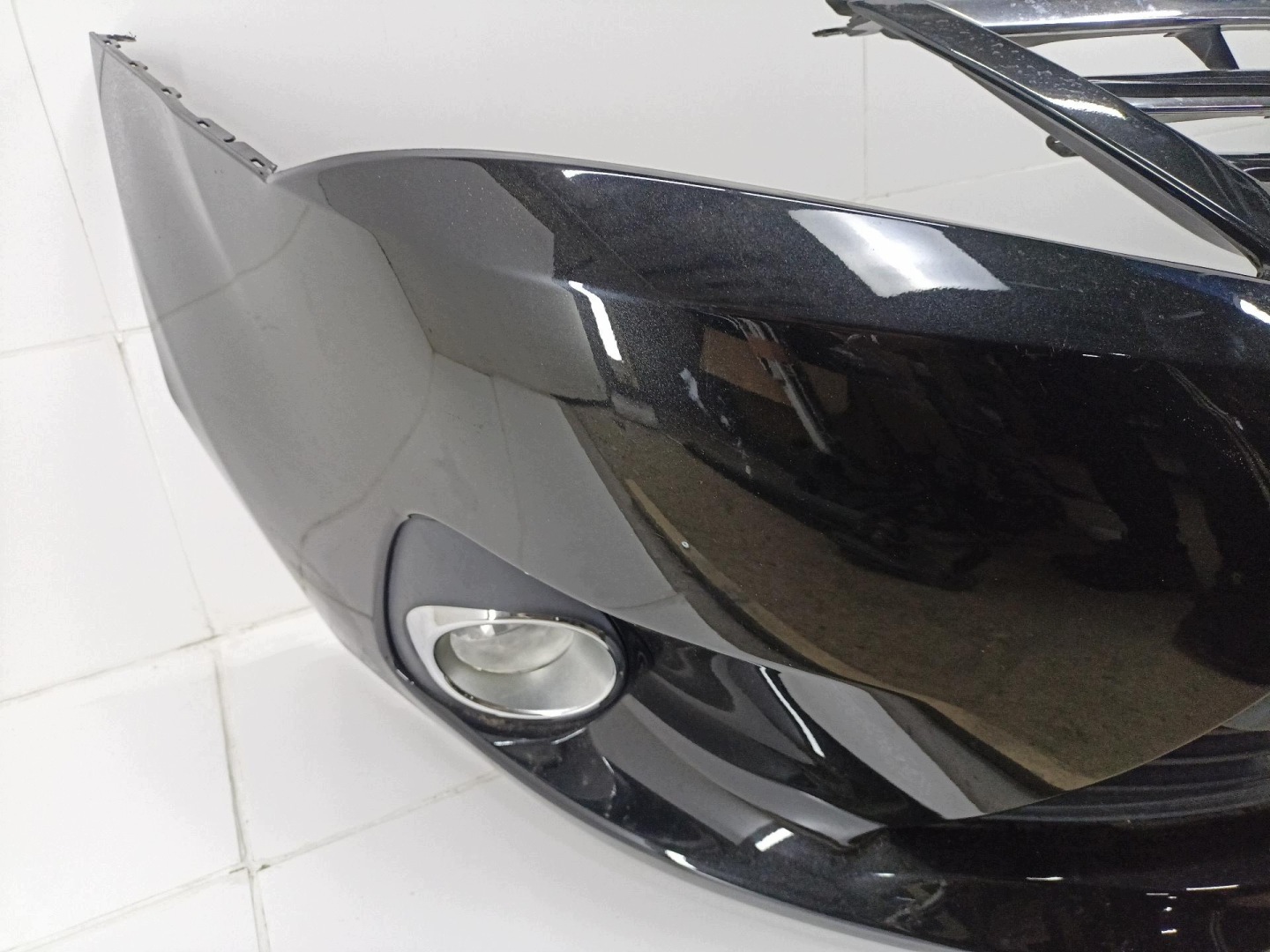 bumper front Toyota Avensis 3 T270 facelift ZRT272W 2014