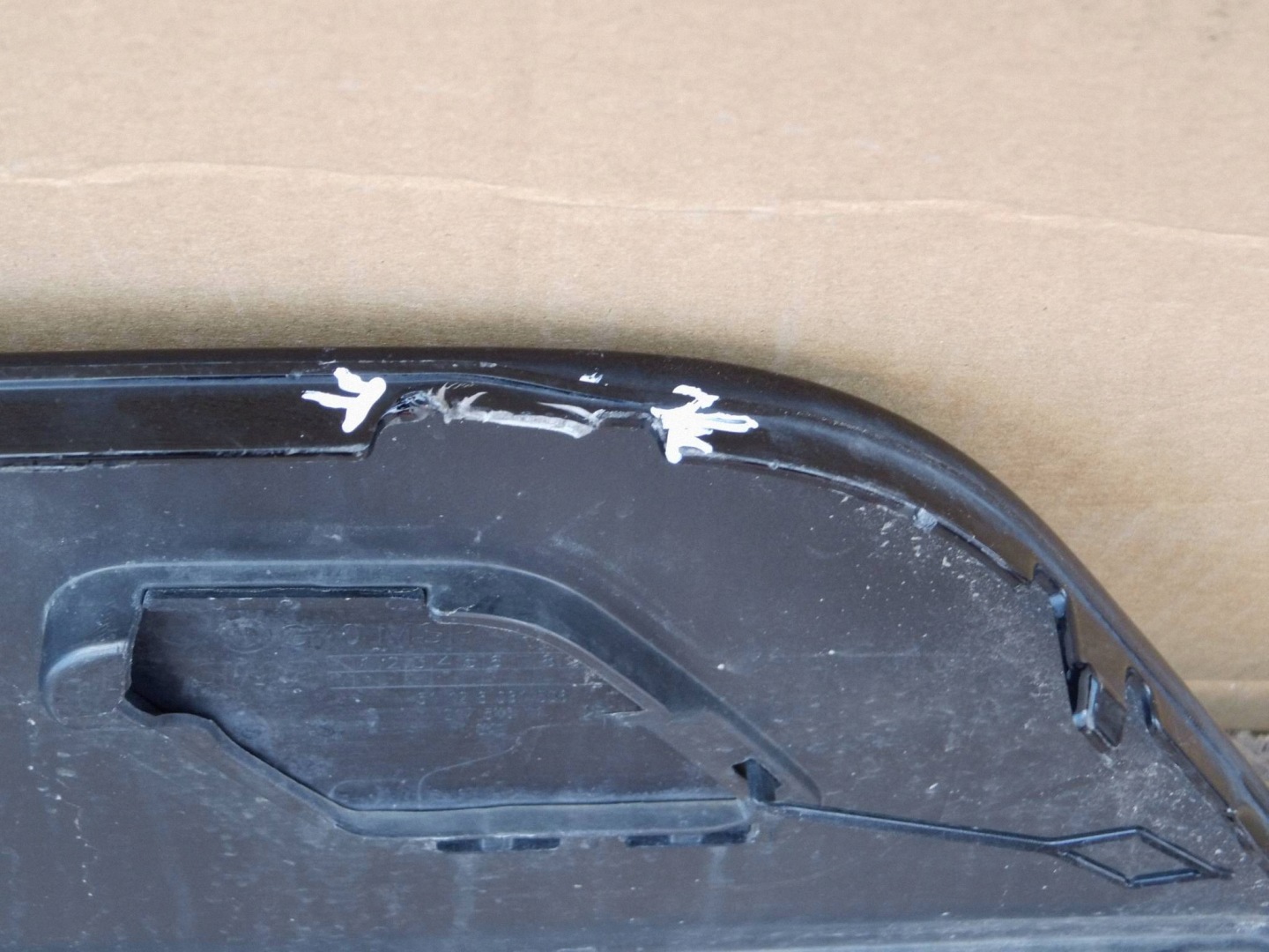 BMW 7 G70 diffuser accessories spoiler bumper rear part rear 8081541