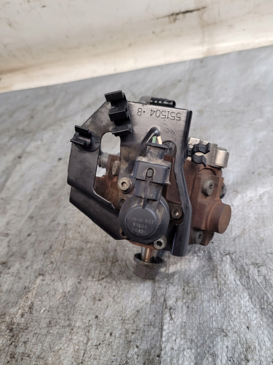 injection pump OE 9656300380A CITROEN BERLINGO and FL 1.6 HDI