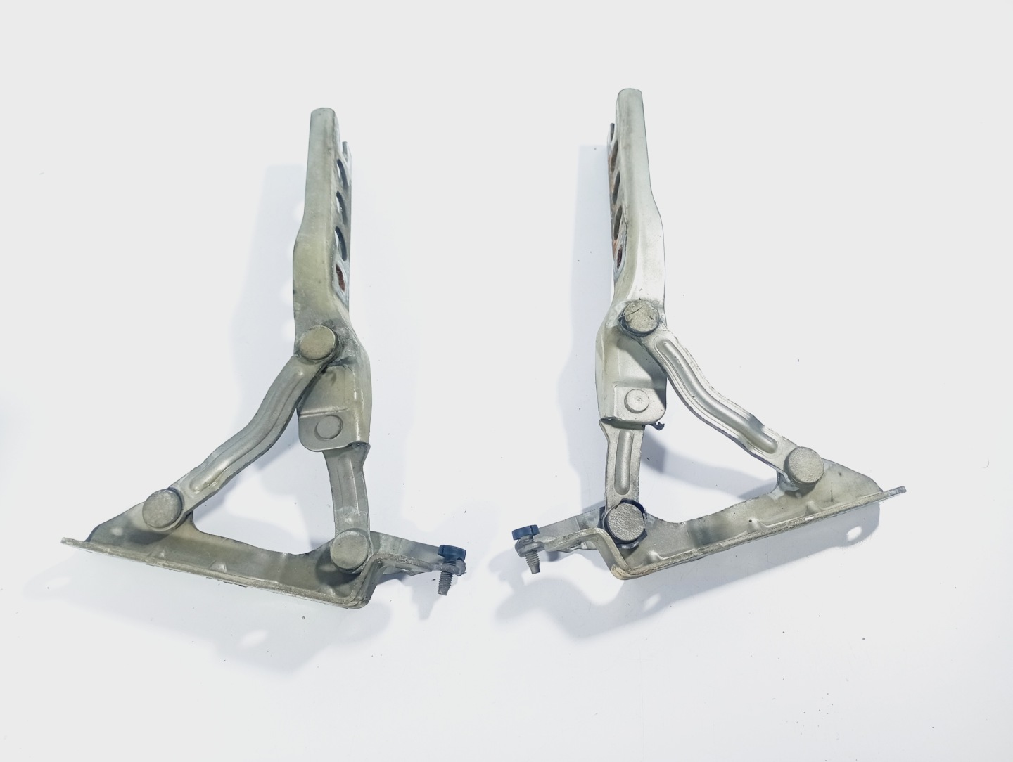 bonnet hinges front OE 1Z0823301C SKODA Octavia II 2 04-13