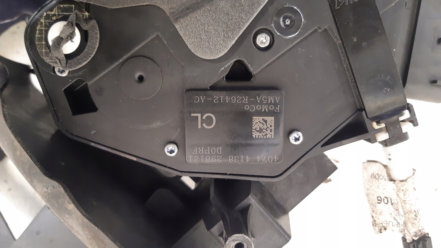 lock right rear part AM5AR26412AC Ford C-MAX MK2