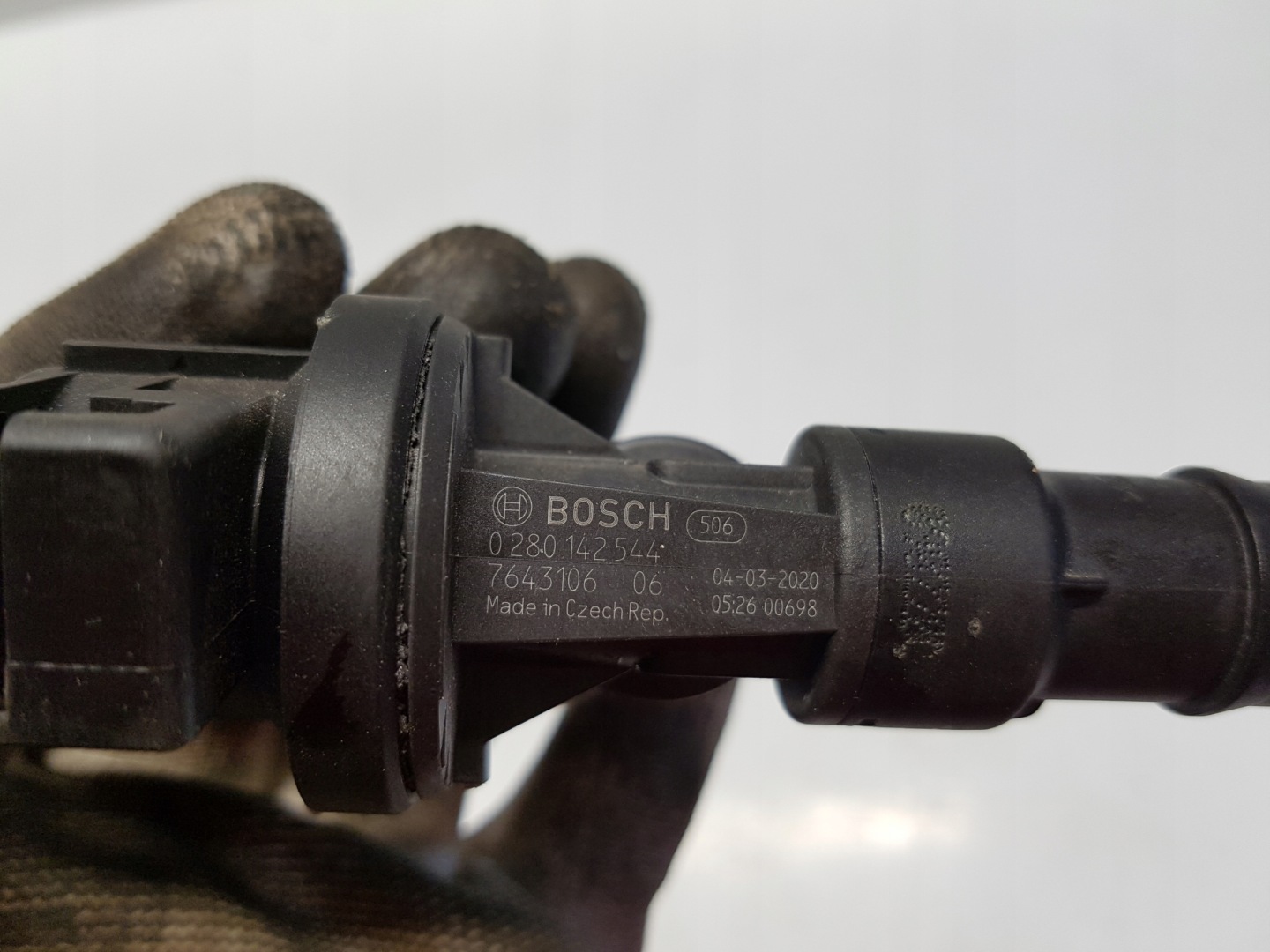 BMW G20 330e Sensor ODPOWIETRZANIA 7643106