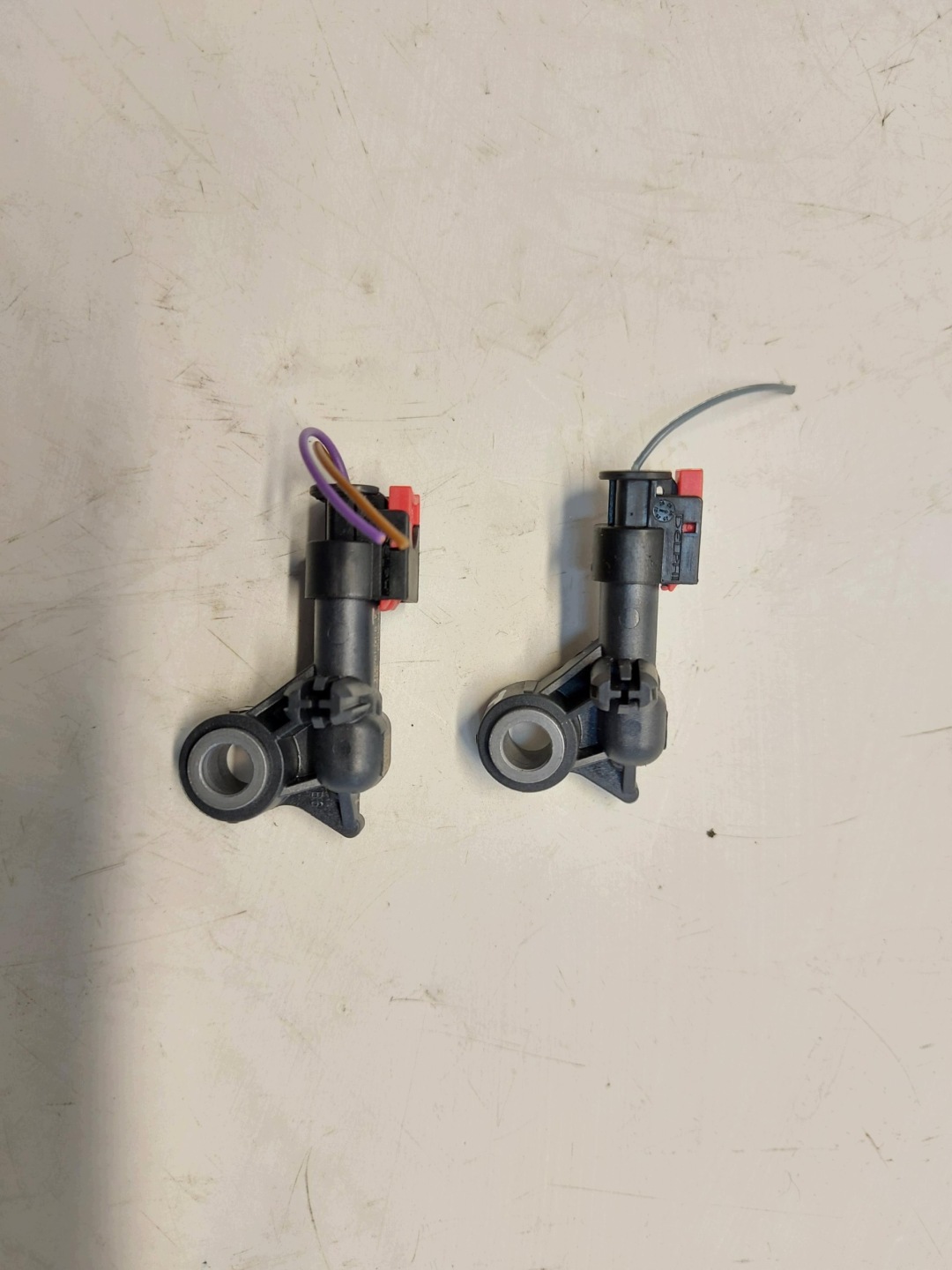 TESLA MODEL Y 2024r Crashsensor Drucksensor 1036761-00-B-JLK01