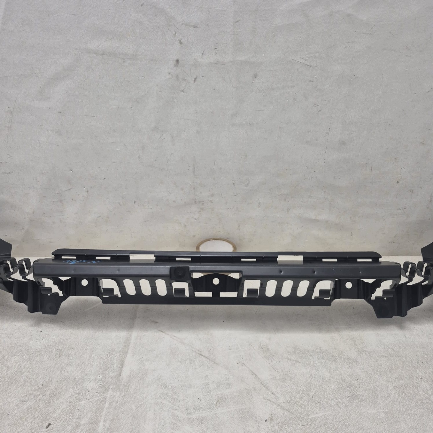 BMW 3 F30 Berline 11-18 Support Console Support plaque Pare choc Arrière