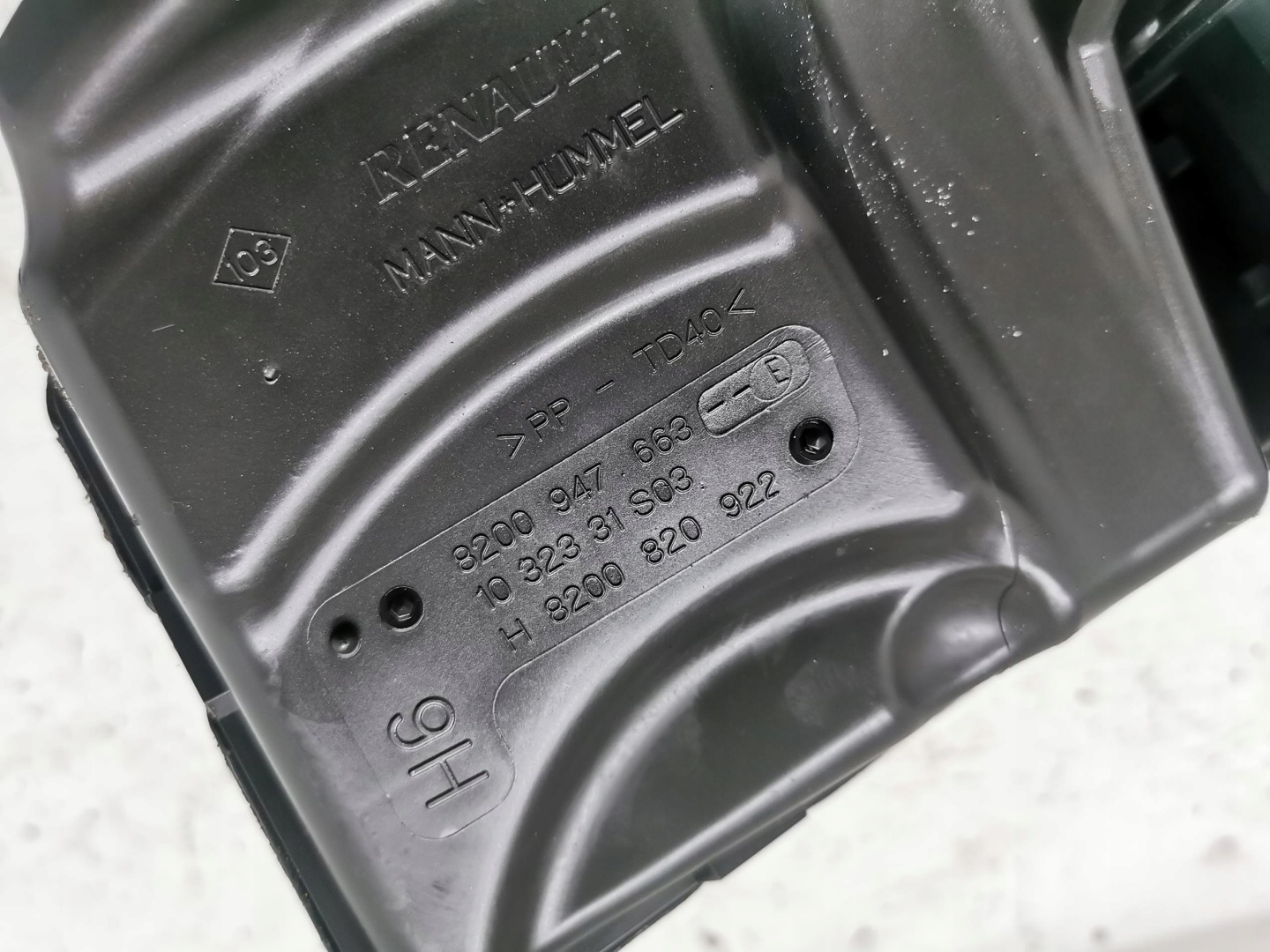 Gehäuse filter luft RENAULT MEGANE III 1.6DCI