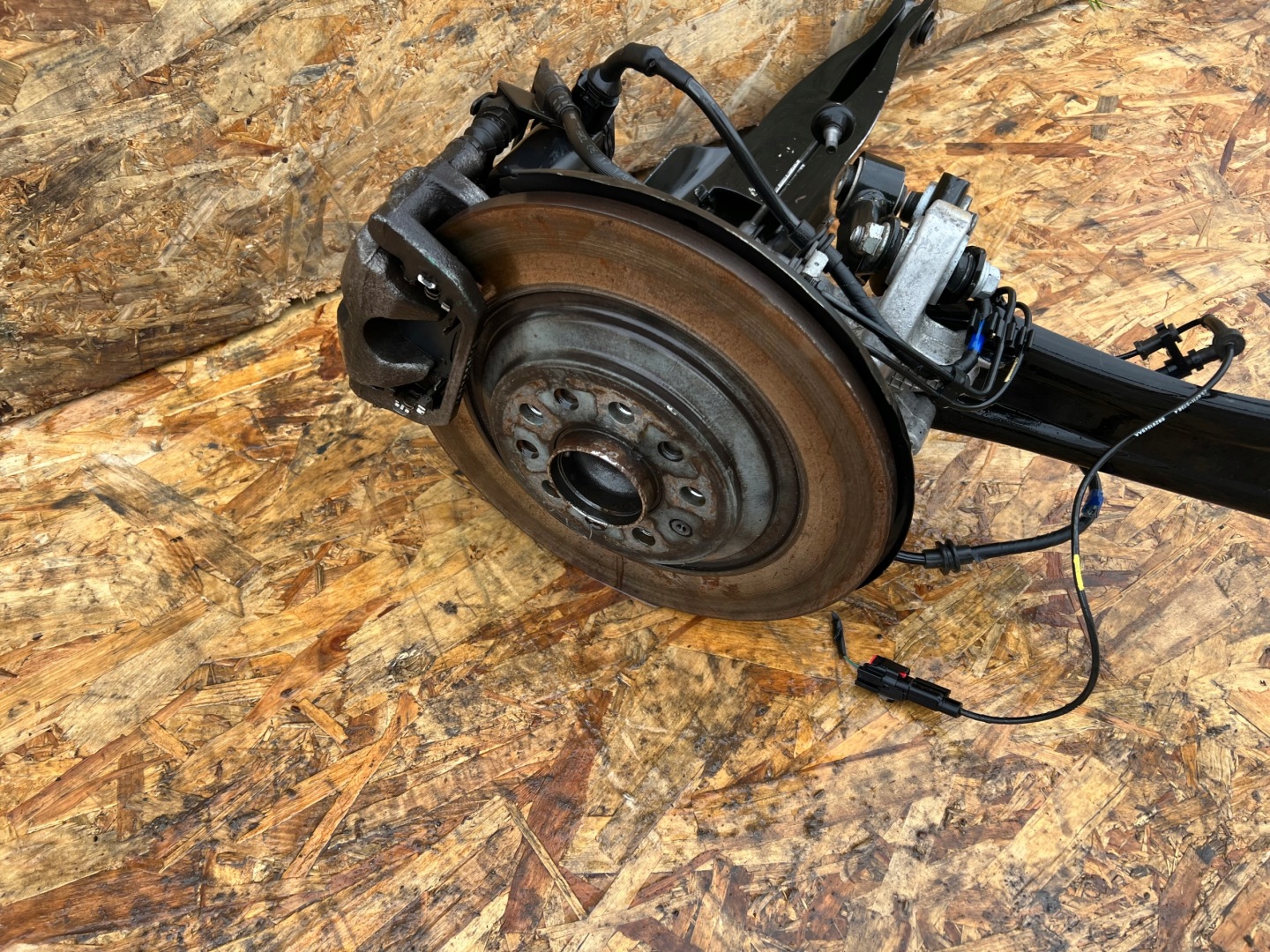 swing arm side right JEEP CHEROKEE KL LIFT 2WD