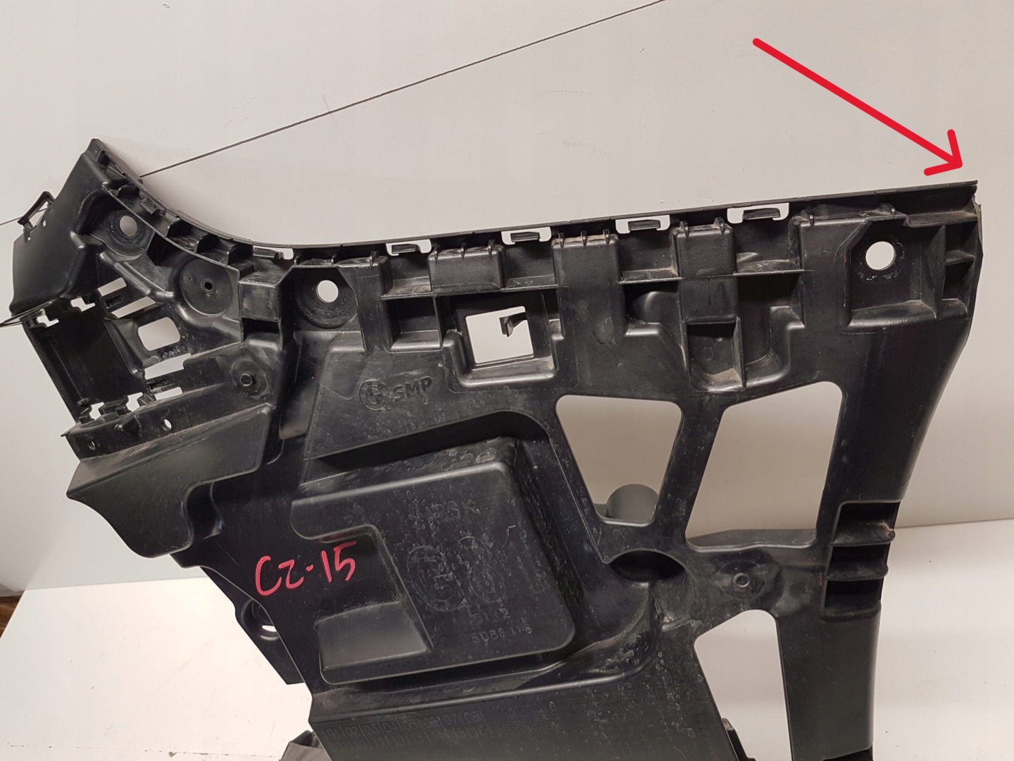 držák nárazníku pravý záď BMW M3 G61 8086116