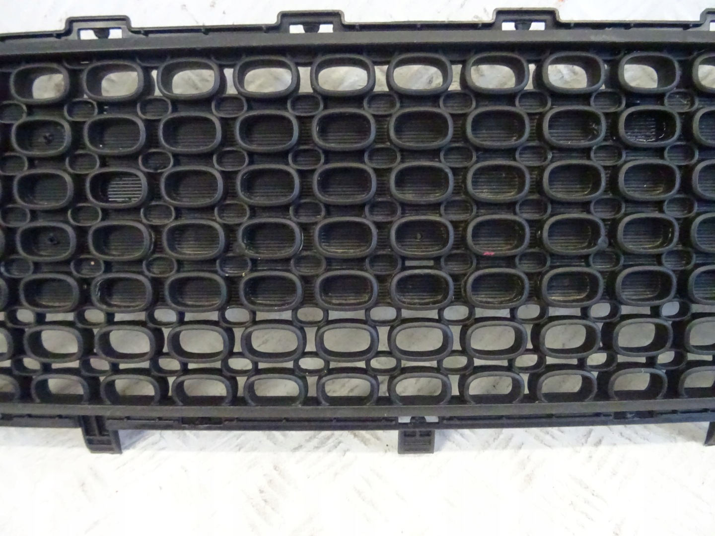 grid of a bumper front front KIA SOUL II 86561-B2000