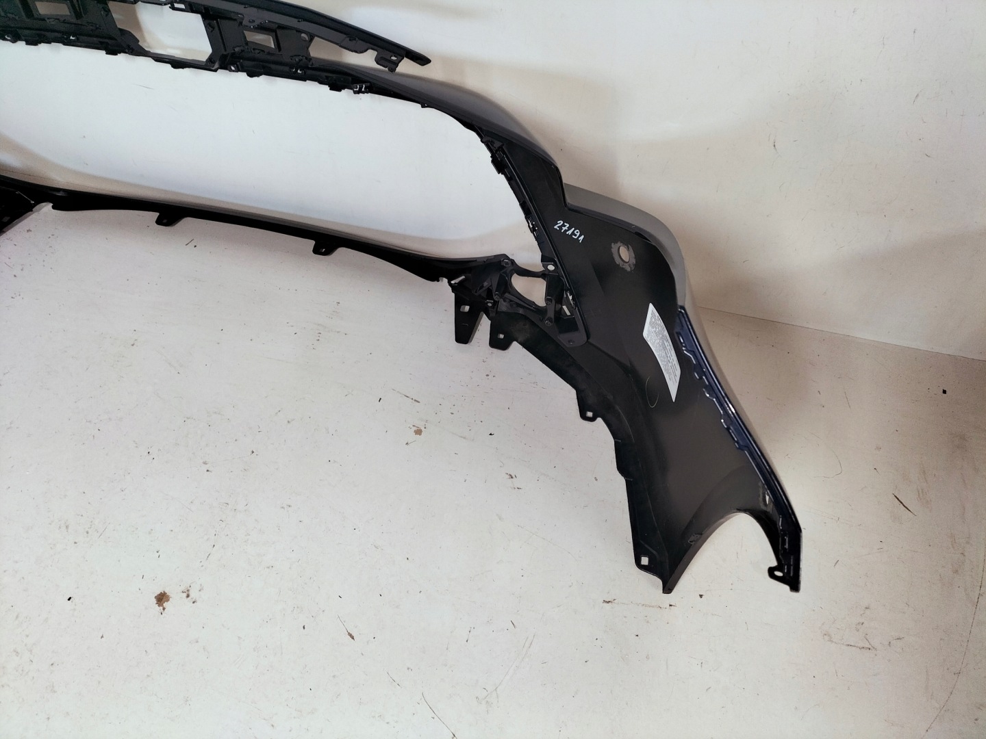 Frontstoßstange vorne TOYOTA COROLLA E21 18- HB