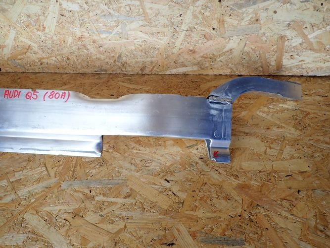 AUDI Q5 II 16- bumper support front front