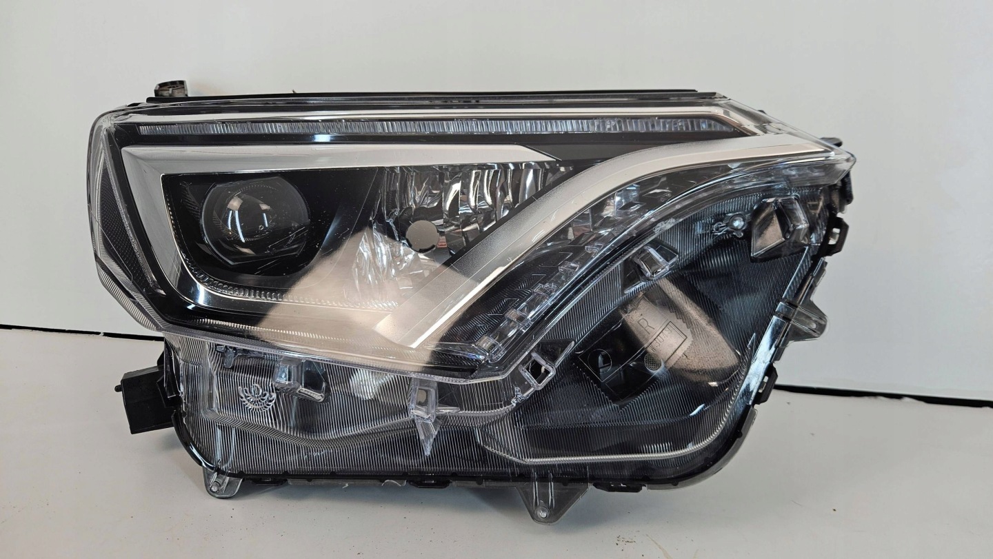 Toyota RAV 4 lift 15- (XA40) light right front front Reflektor w3049