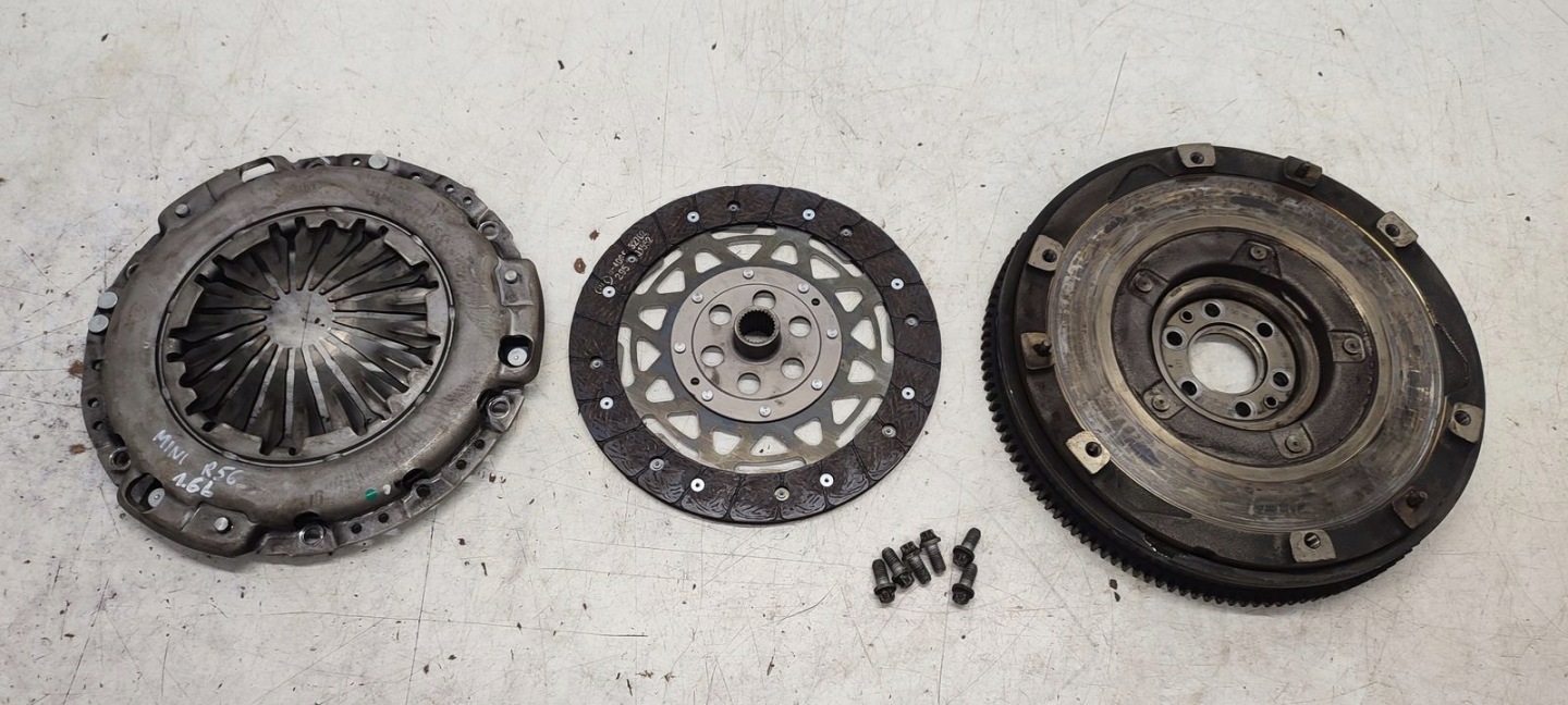 dual mass flywheel clutch disc pressure plate Mini R56 1,6 T