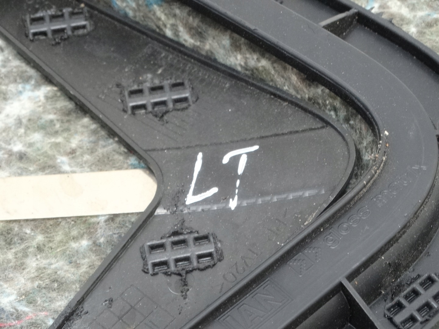 boot upholstery left rear part BMW F20 2013R. 51477221865