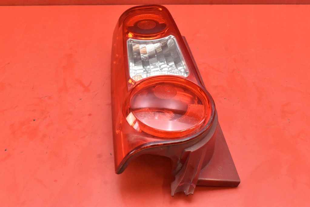 light left rear part rear 9680608080 PEUGEOT PARTNER 2 II 08-12