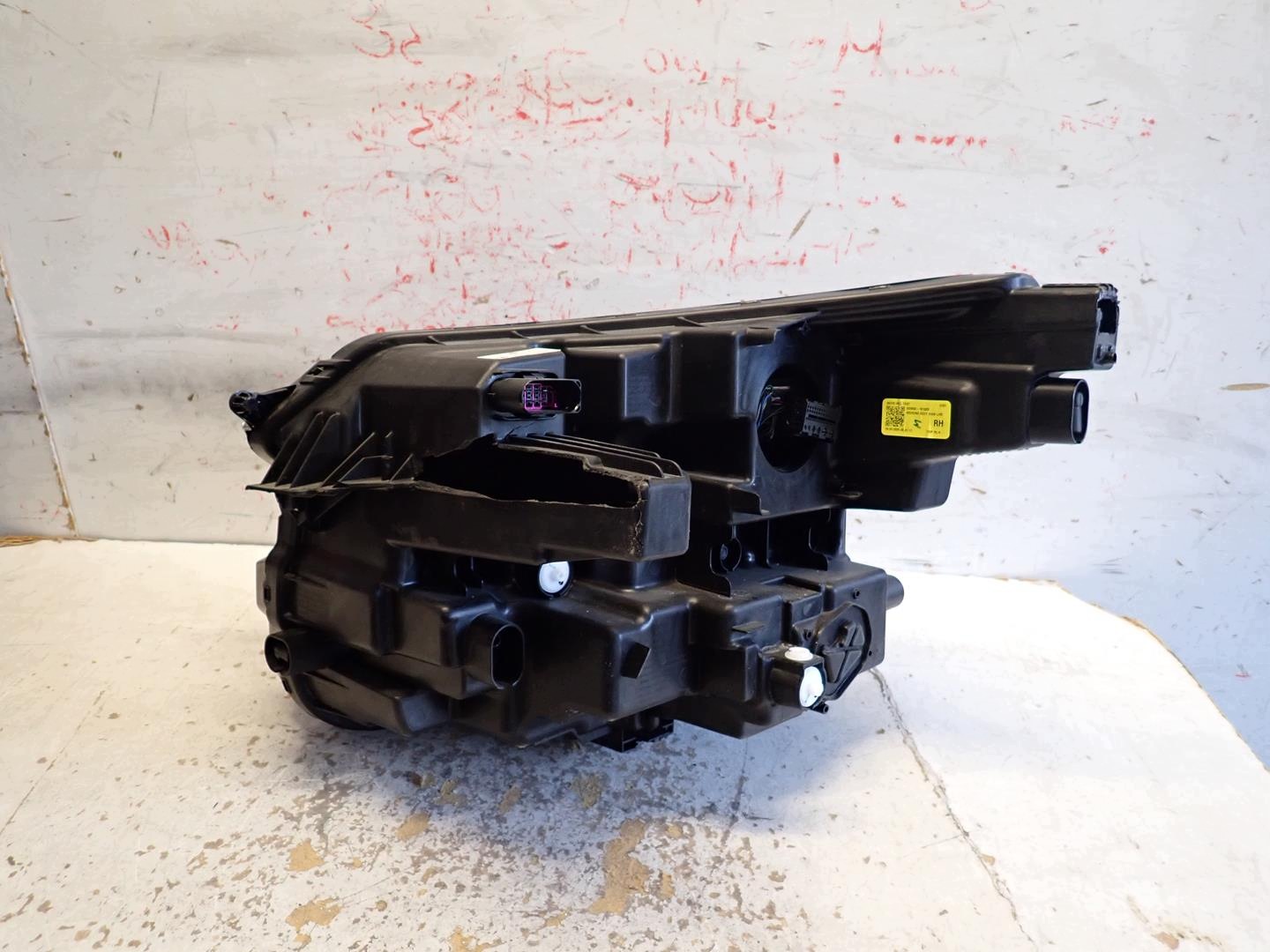 light front front right SKODA ELROQ 2025- FULL LED 5LB941036A