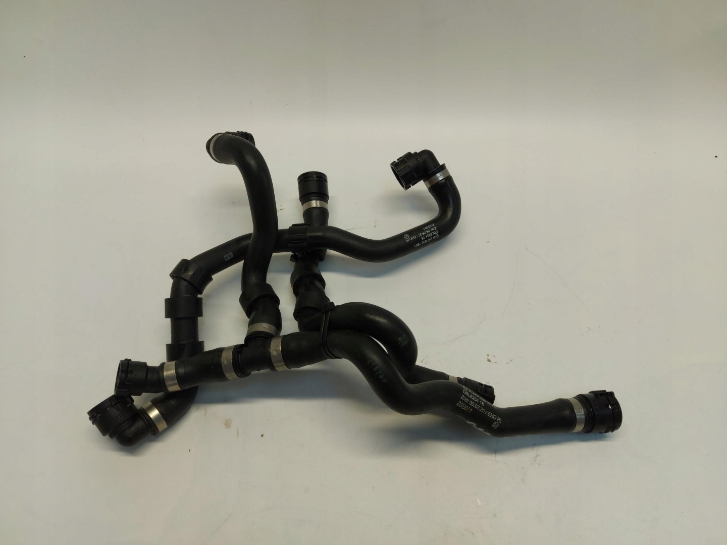 Mercedes GLA 250e LIFT H247 cijev prijenos vode A2478302003