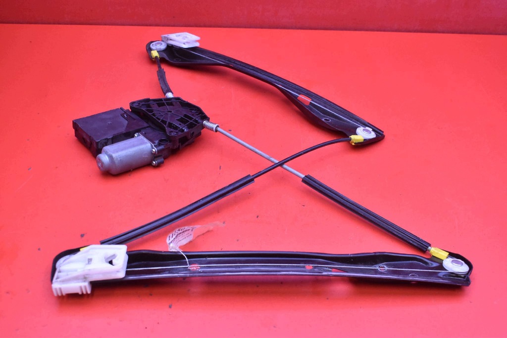 window regulator left front EU 1T0959701 SKODA OCTAVIA 2 II 5D HB 04-08